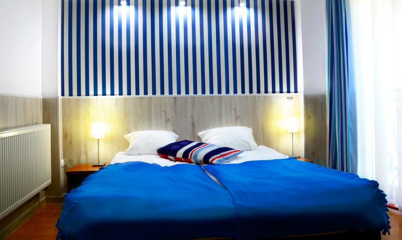 Pod Wydma Hotel Uniescie Ngoại thất bức ảnh